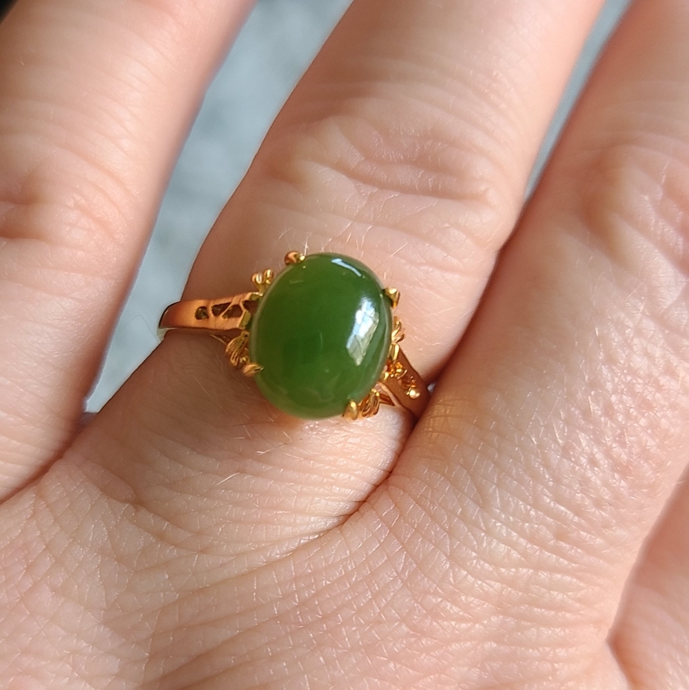 Vintage Gold Vermeil On Sterling Ring with Green Jade Stone